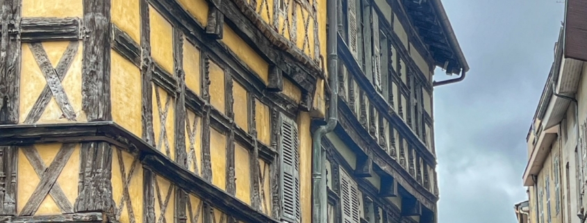 Estimer correctement son bien immobilier à Bourg-en-Bresse : les clés pour réussir
