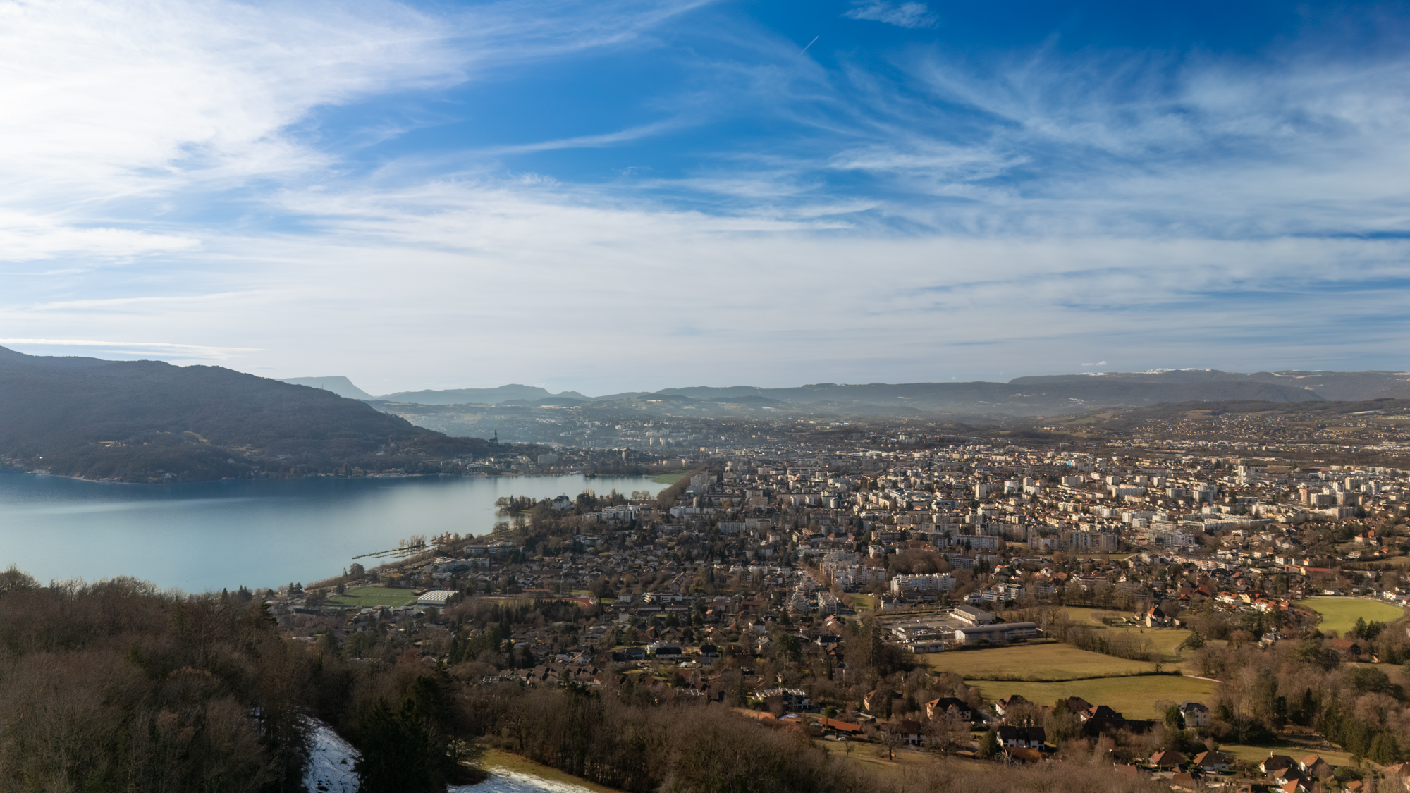 Estimer un loyer à Annecy-le-Vieux 2026 : prix au m² & fourchettes