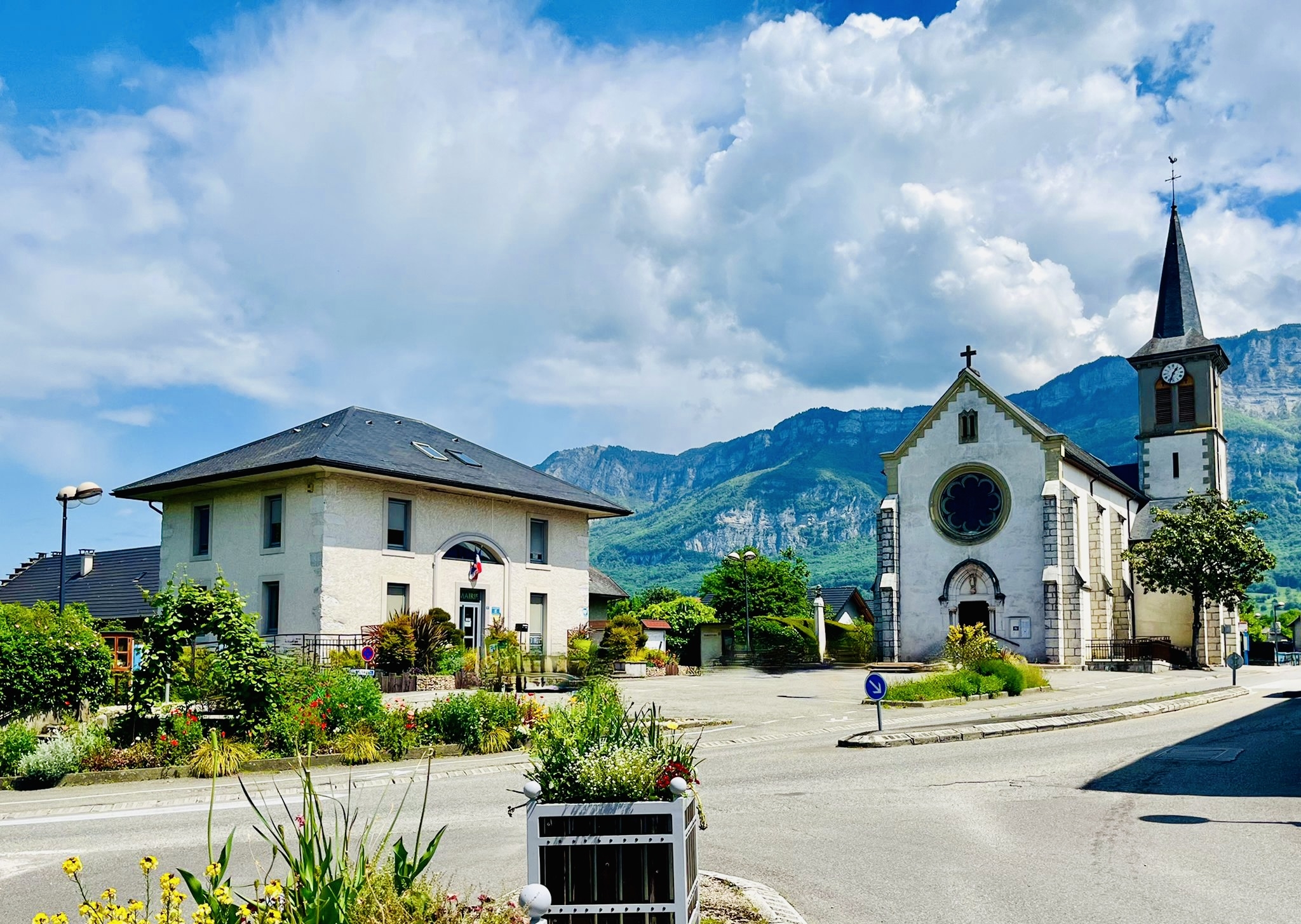 Estimation immobilière à Viviers-du-Lac : vue lac, modernité et prix du bien