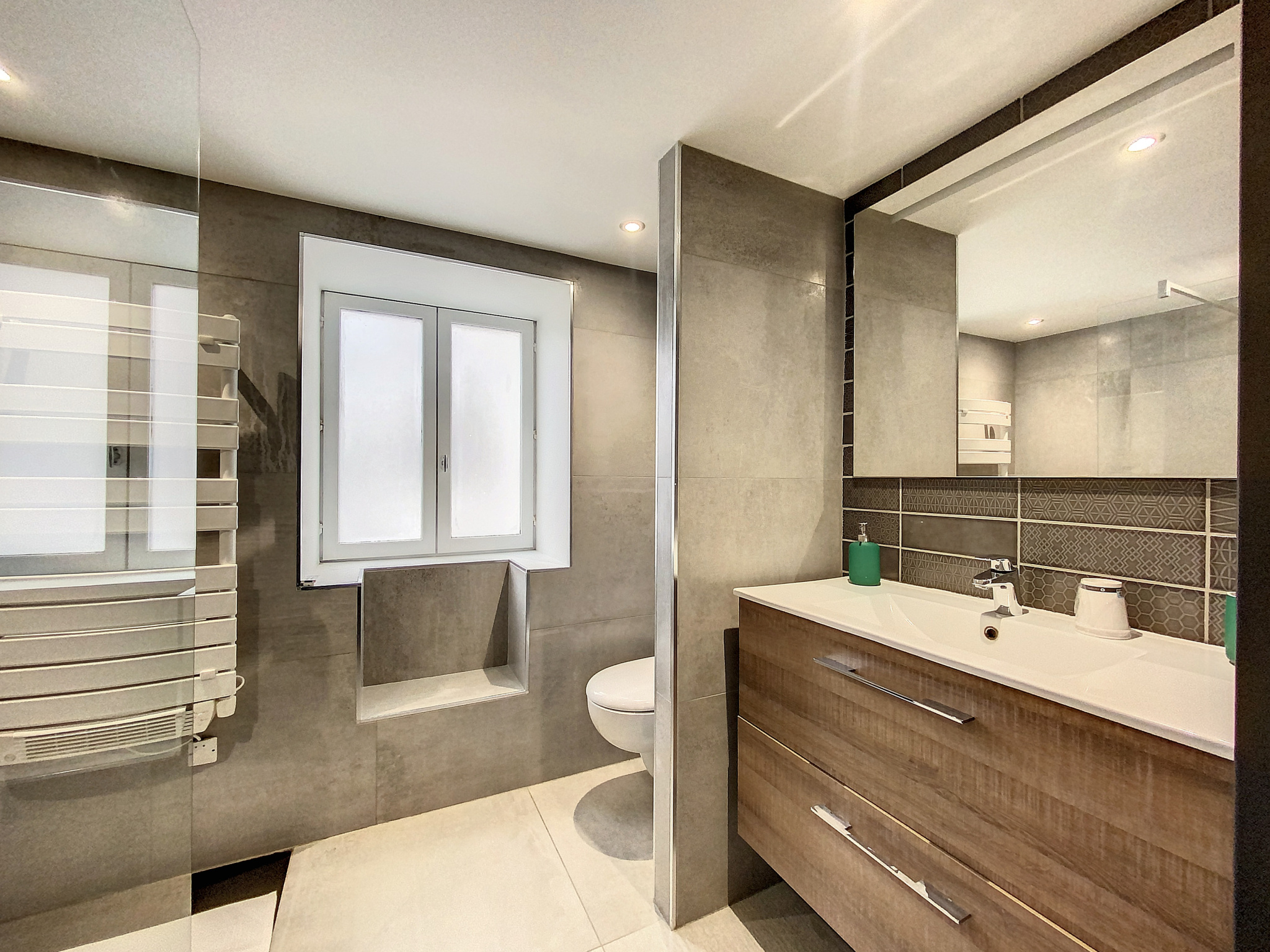 photo_980e7dfa08d1f506f72d86bd52675926