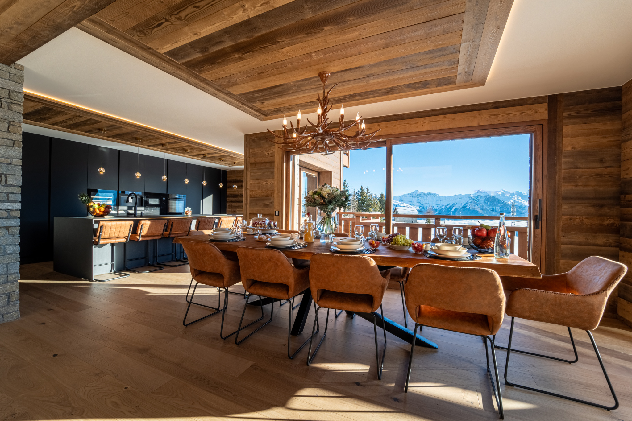 photo_091e1a69774eb664e989edd87bddb002