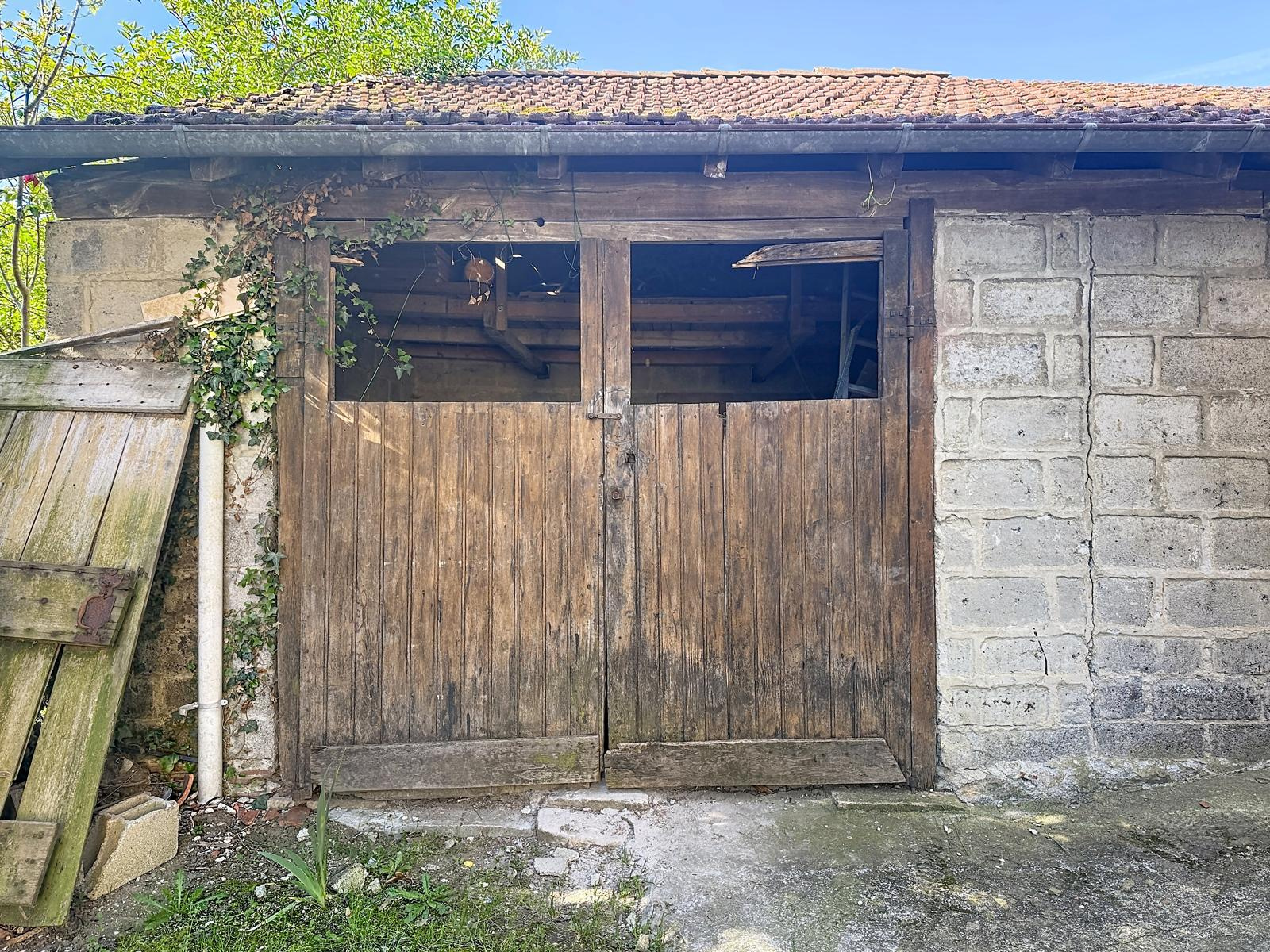 photo_7f524122029b436f7bbd52d12930db21