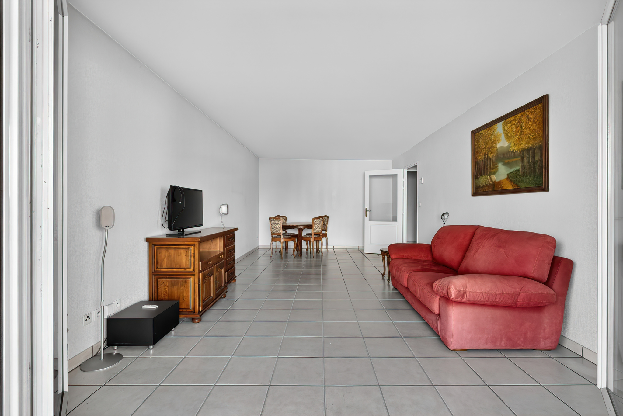 photo_ab5d2e7e80b0f23bc8a75935b449058e