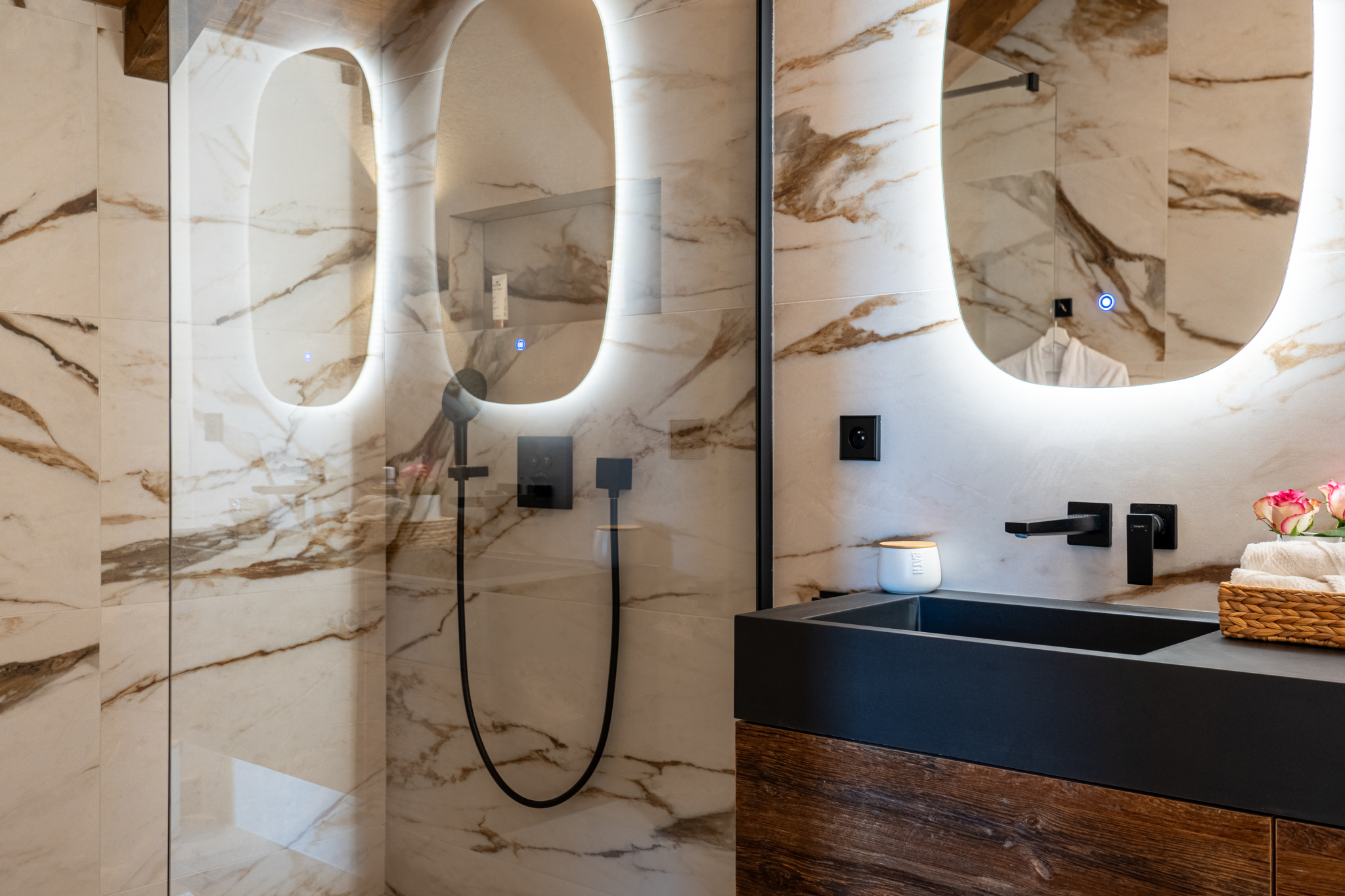 photo_b085efb8df57d81ea0bc3acac574b1ab